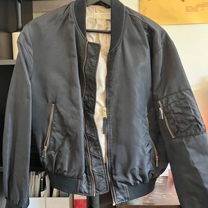 GREAT CONDITION CUTE ZARA BOMBER JACKET!!